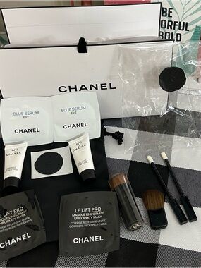 CHANEL Skincare Sample Set, Gift Bag, Dust Bag and Brushes Bundle (NWT)